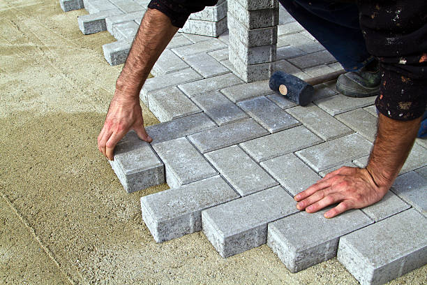 Best Residential driveway pavers in Grayvle, IL